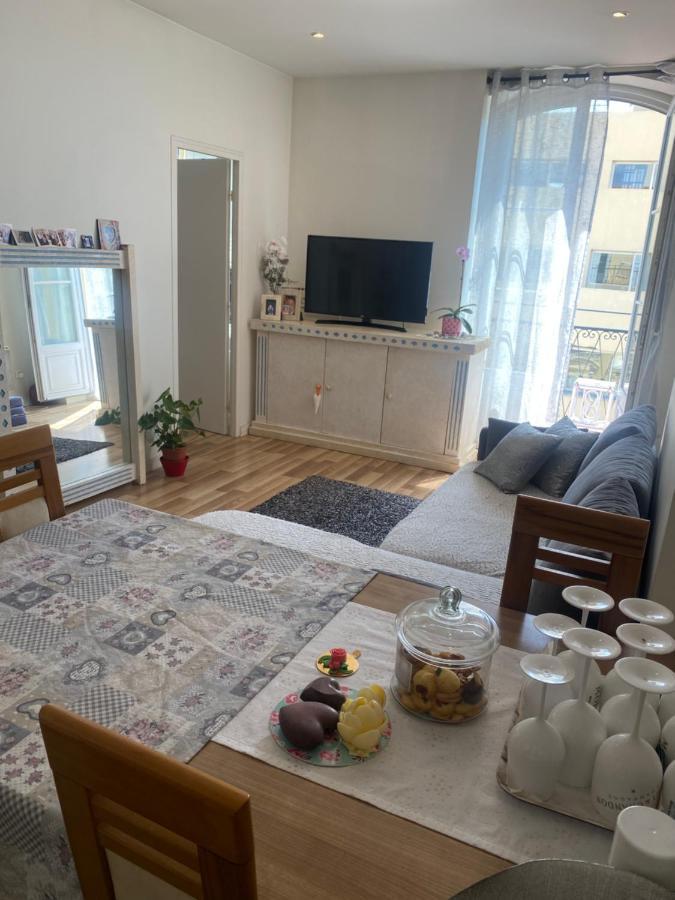 Magnifique Pied A Terre Nice Centre Notre Dame Bagian luar foto